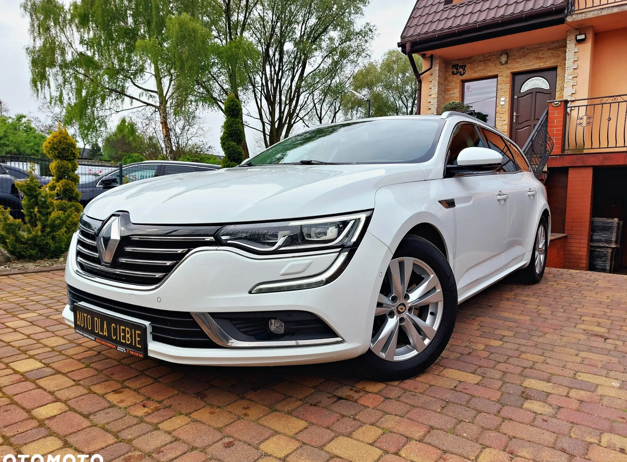 Renault Talisman cena 69900 przebieg: 166000, rok produkcji 2019 z Zawiercie małe 781